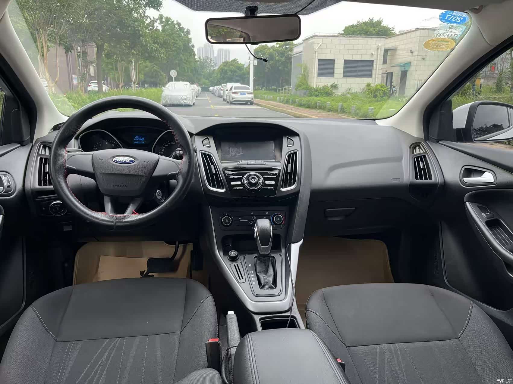 Ford Focus, 2016 9
