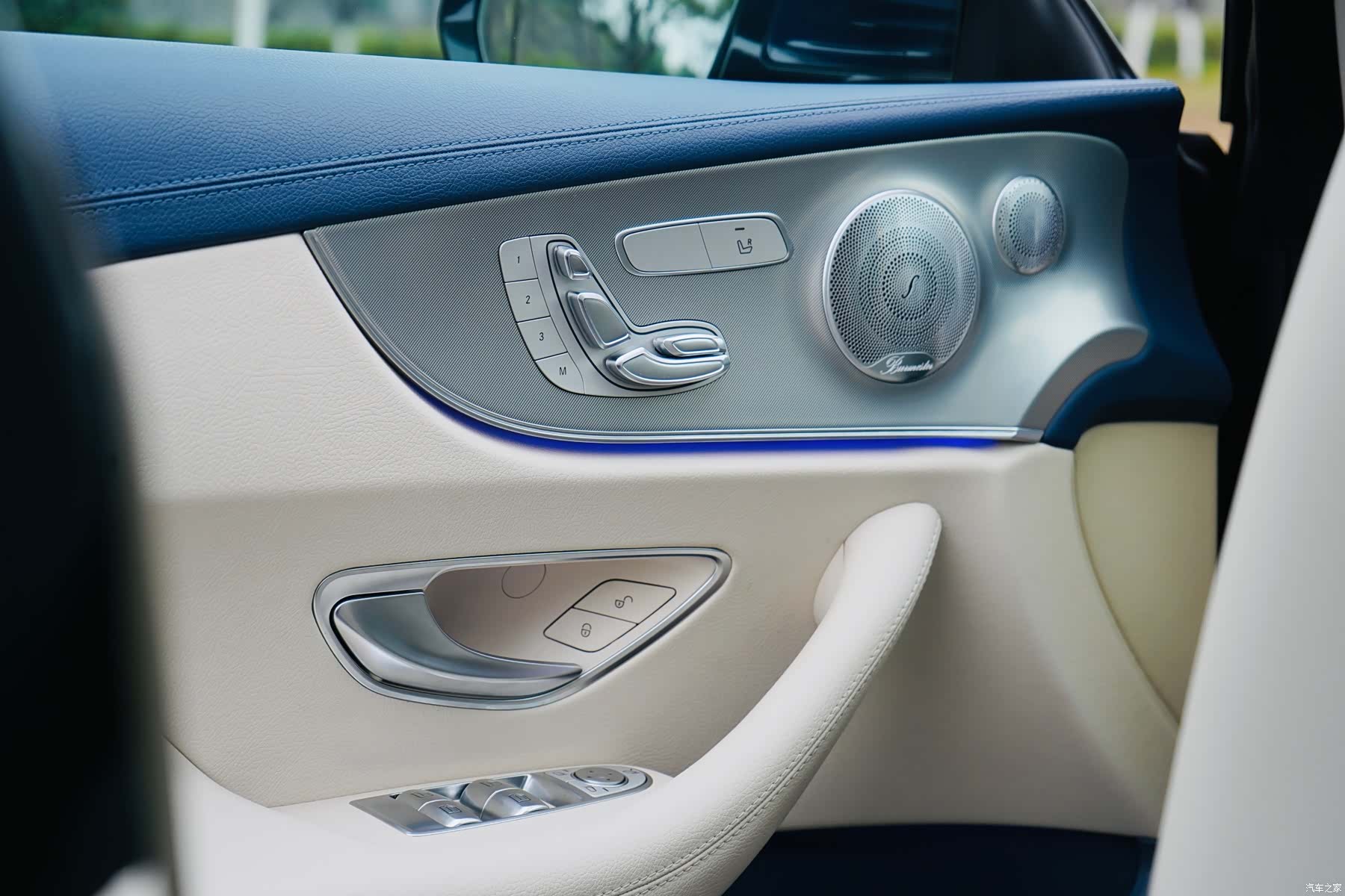 Mercedes-Benz E-Class, 2018 9