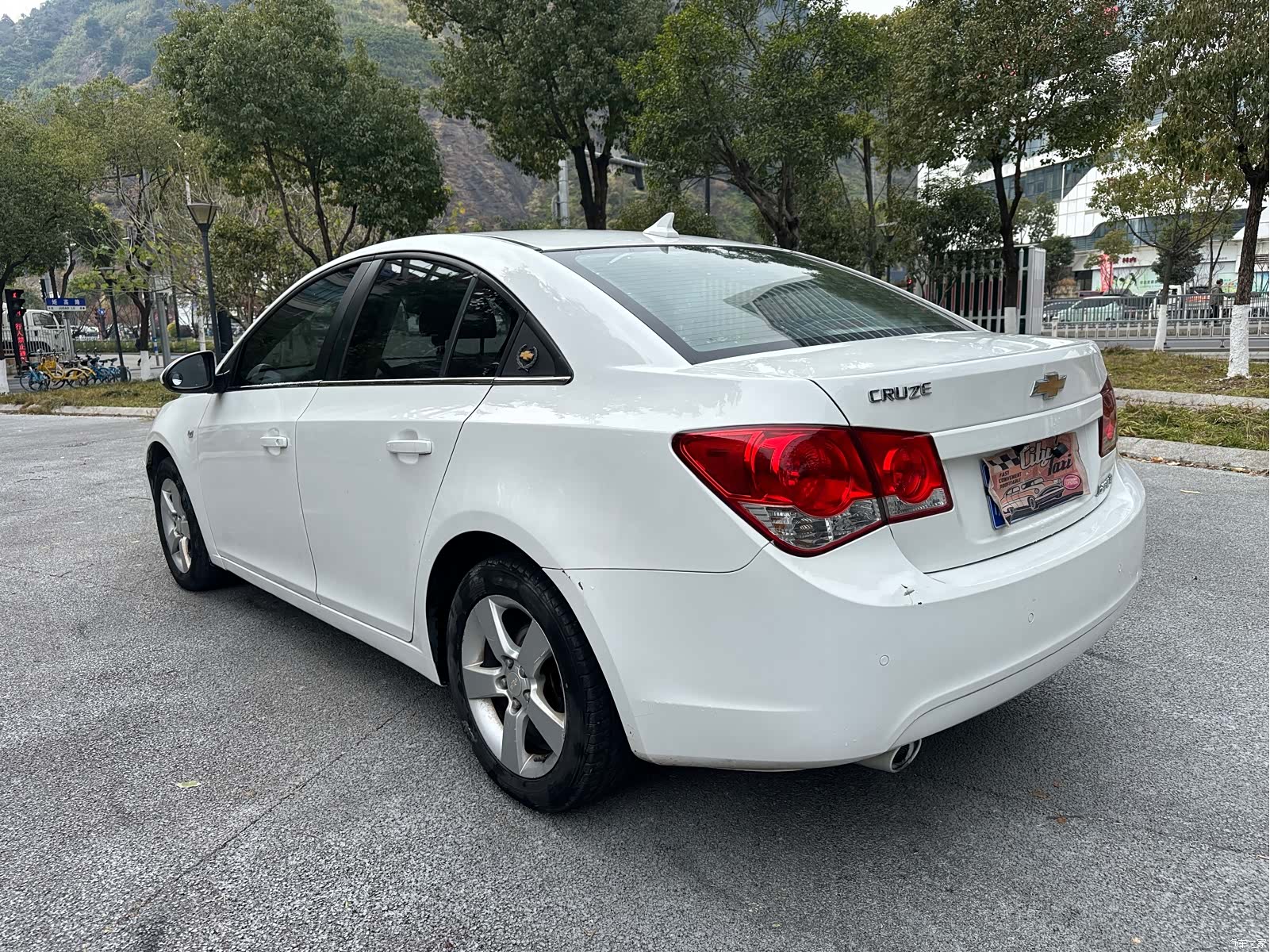 Chevrolet SE, 2013 все фото