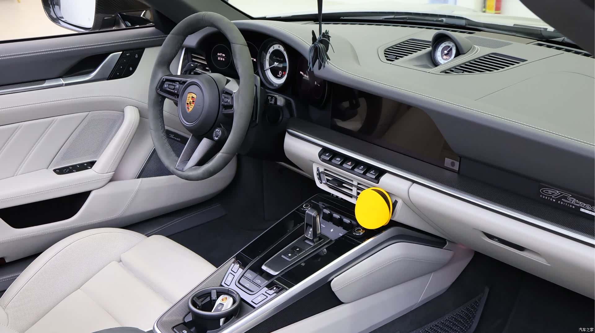 Porsche 911, 2023 18