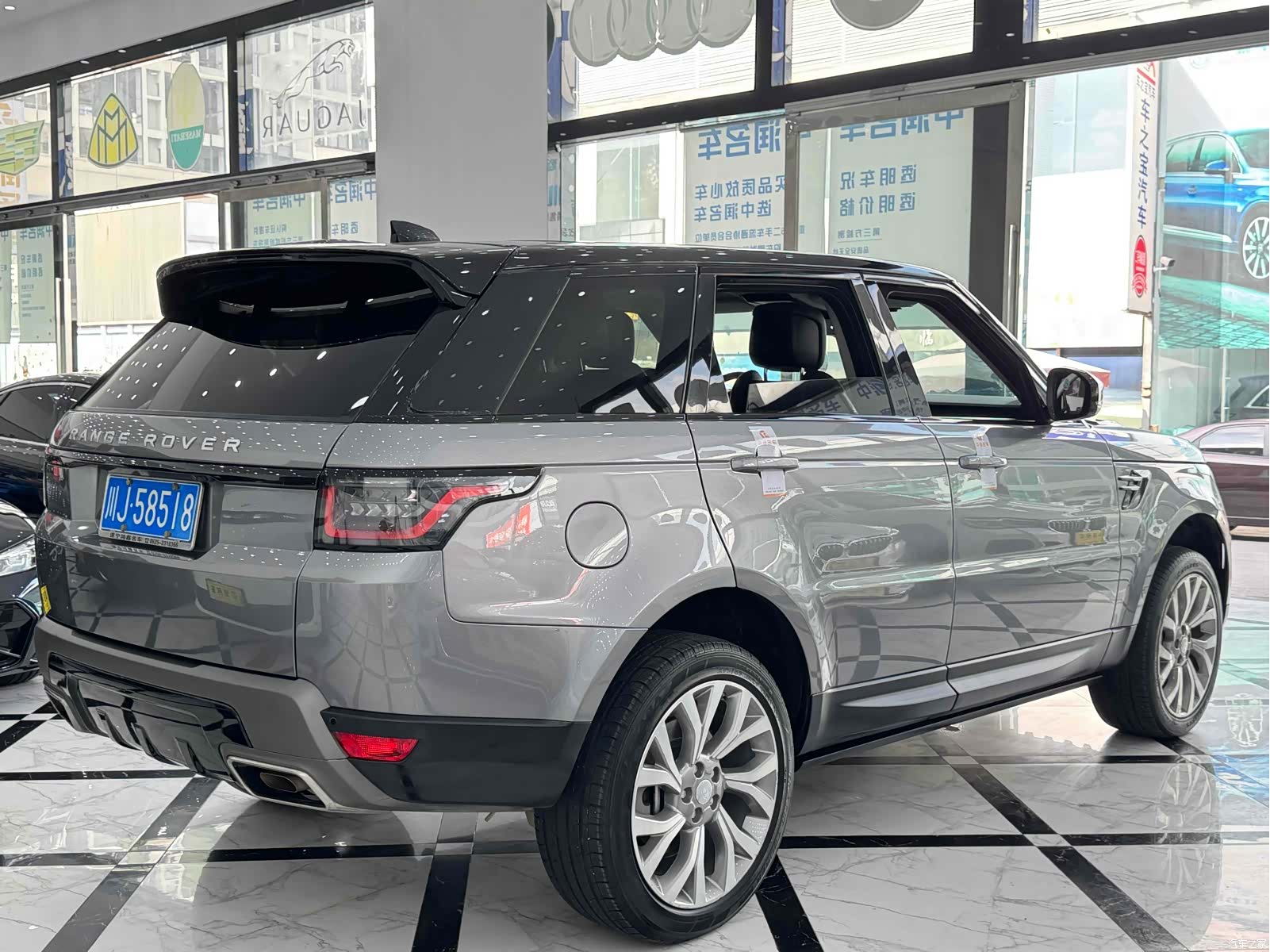 Land Rover Range Rover, 2020 14