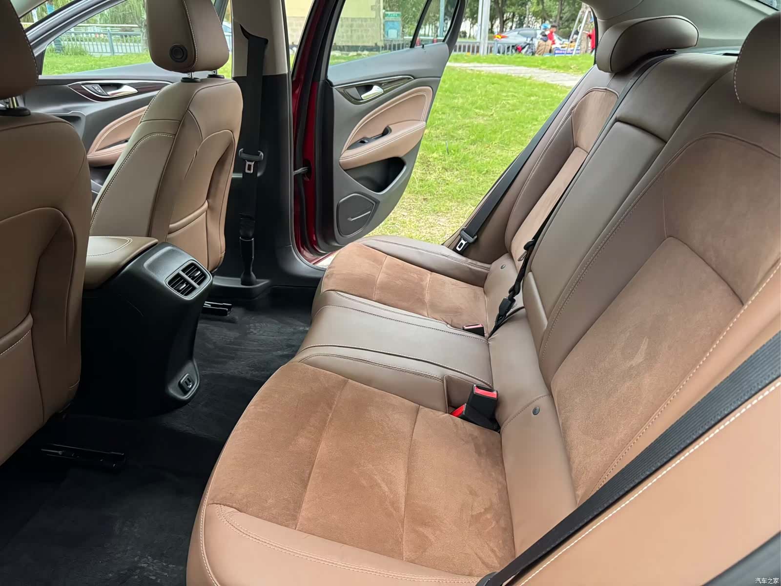 Buick Regal, 2018 8