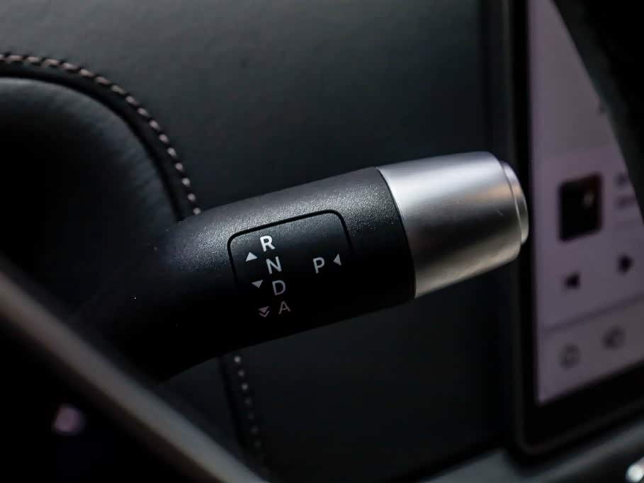Li Auto Ideal L8