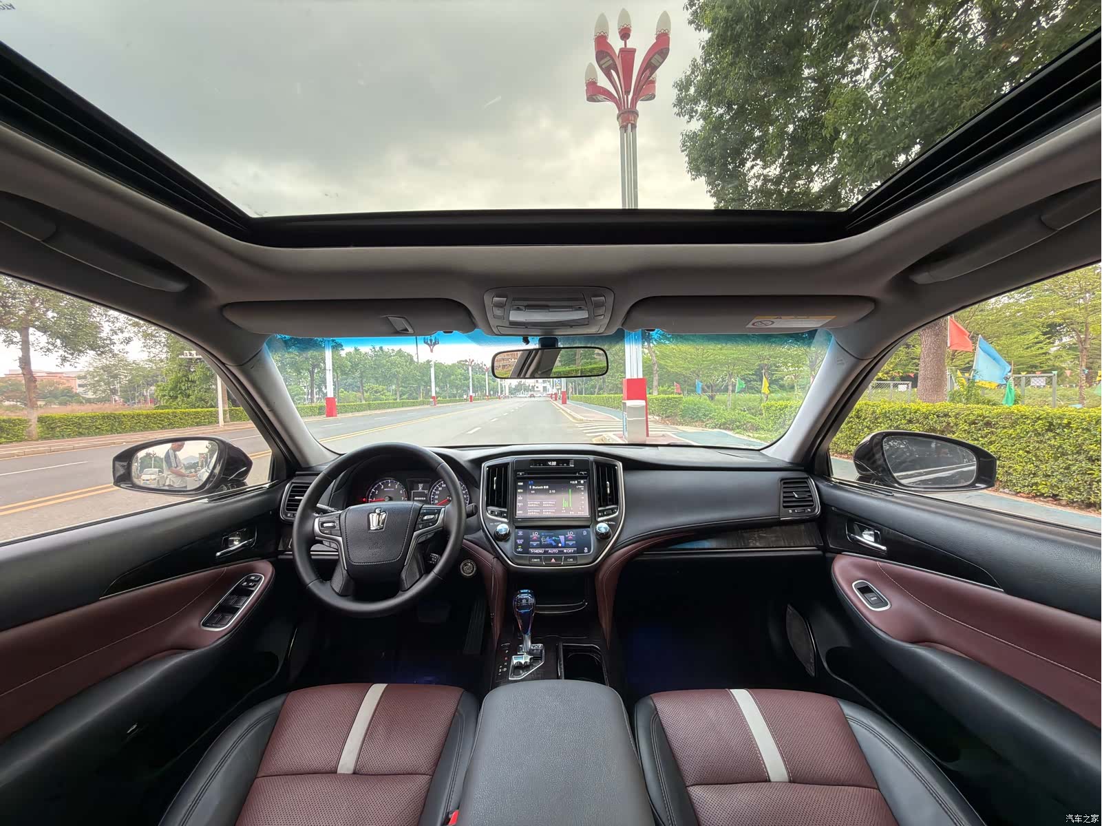 Toyota Crown, 2017 14