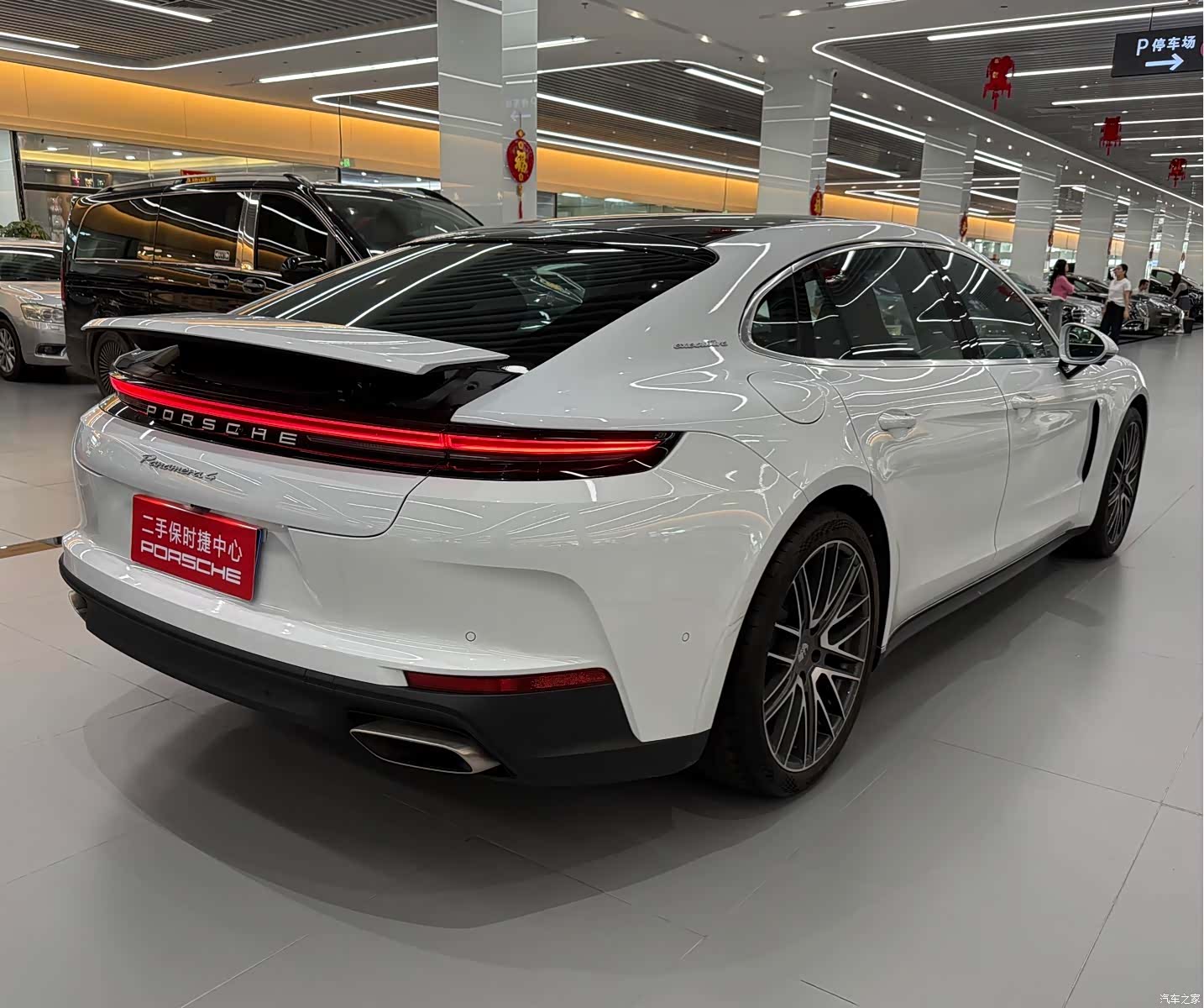 Porsche Panamera, 2026 6