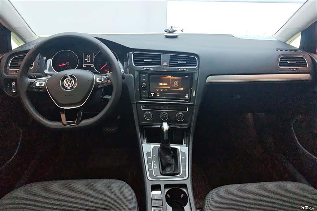 Volkswagen Golf, 2019 12