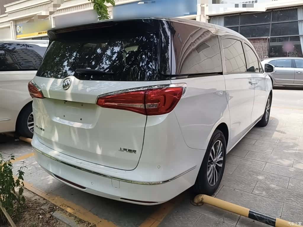Buick GL8, 2020 все фото