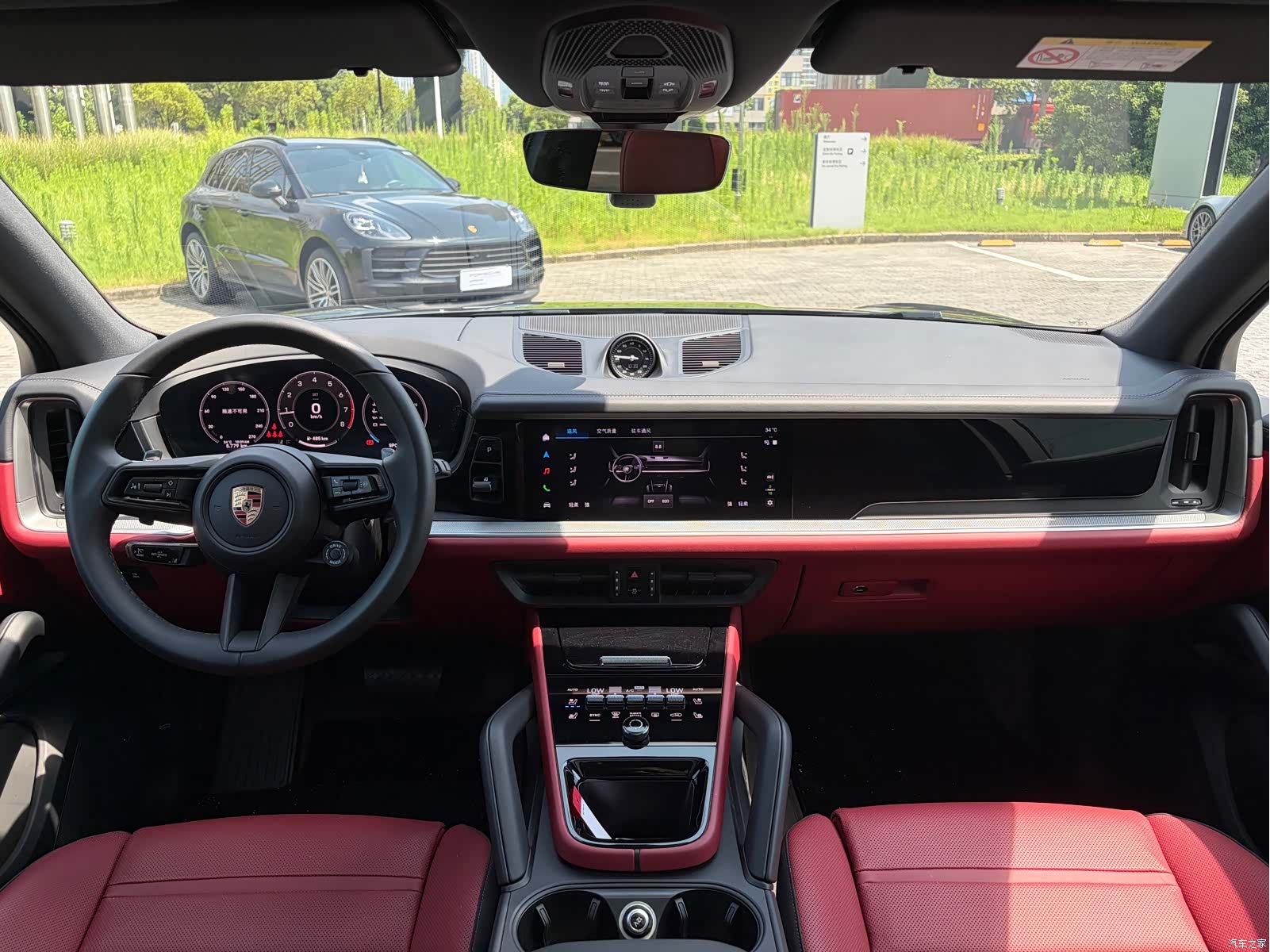 Porsche Cayenne, 2026 14