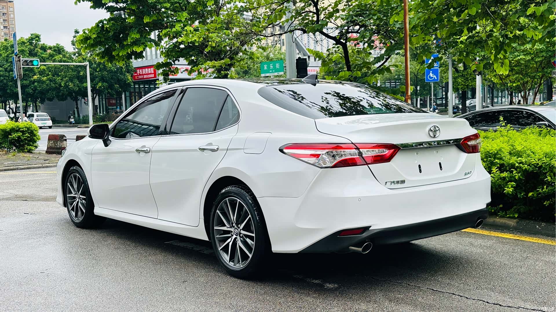 Toyota Camry, 2022 7