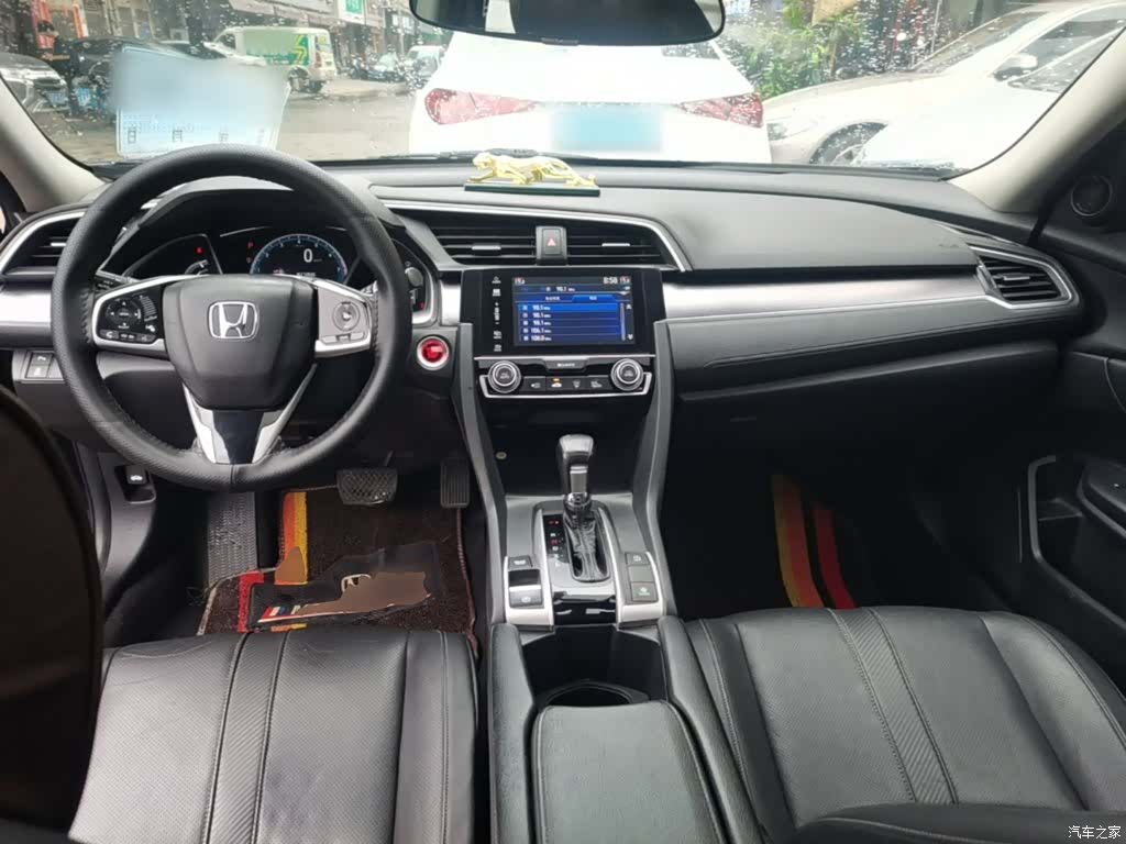 Honda Civic, 2018 10