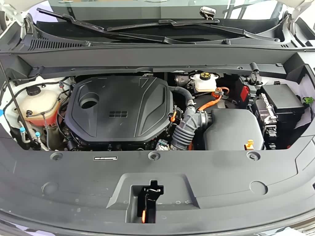 Geely 7, 2025 16