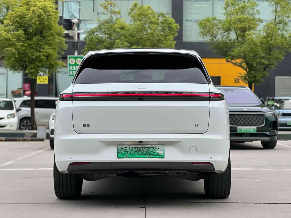 Li Auto Ideal L7