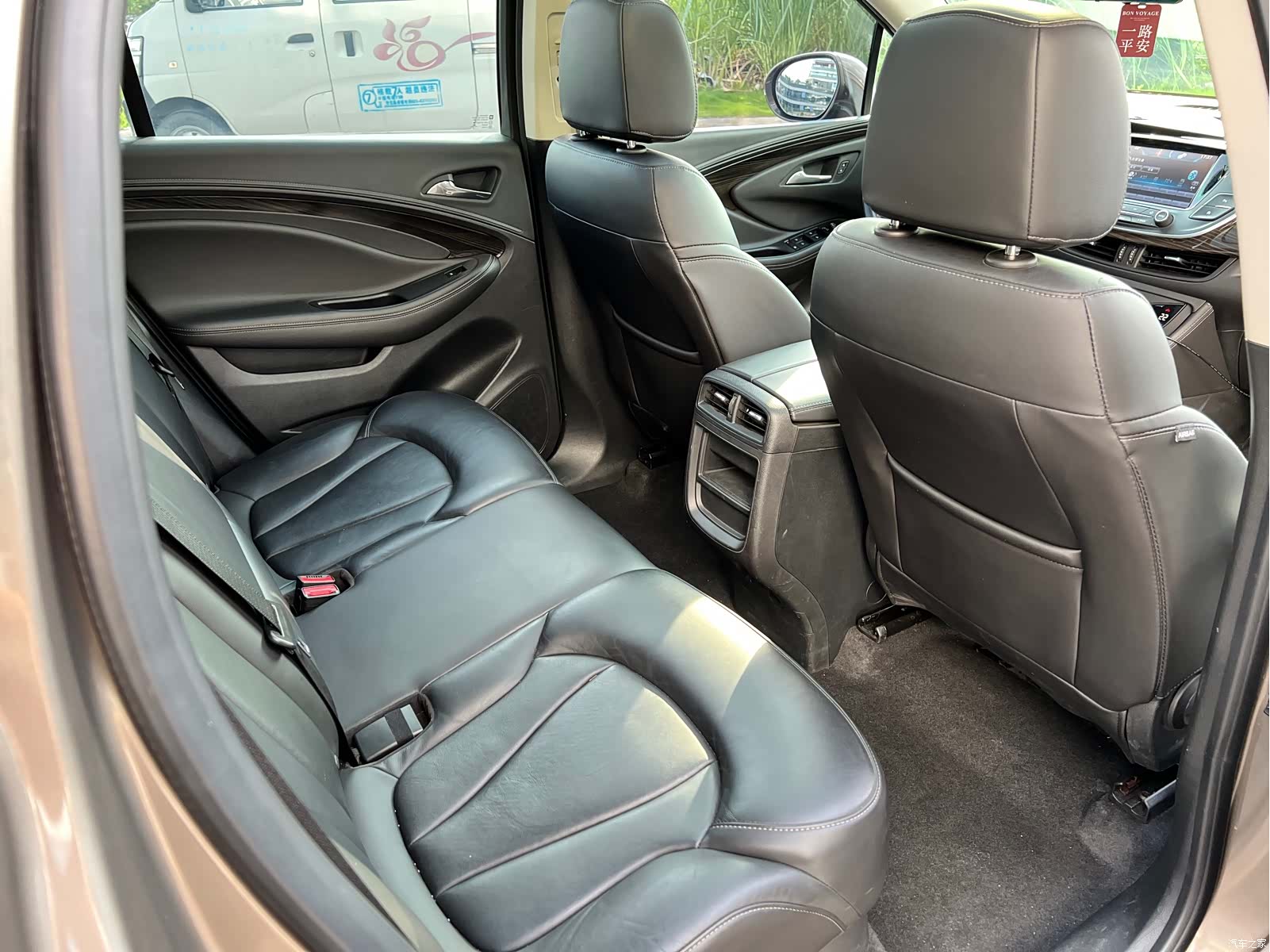 Buick Envision Plus, 2019 10