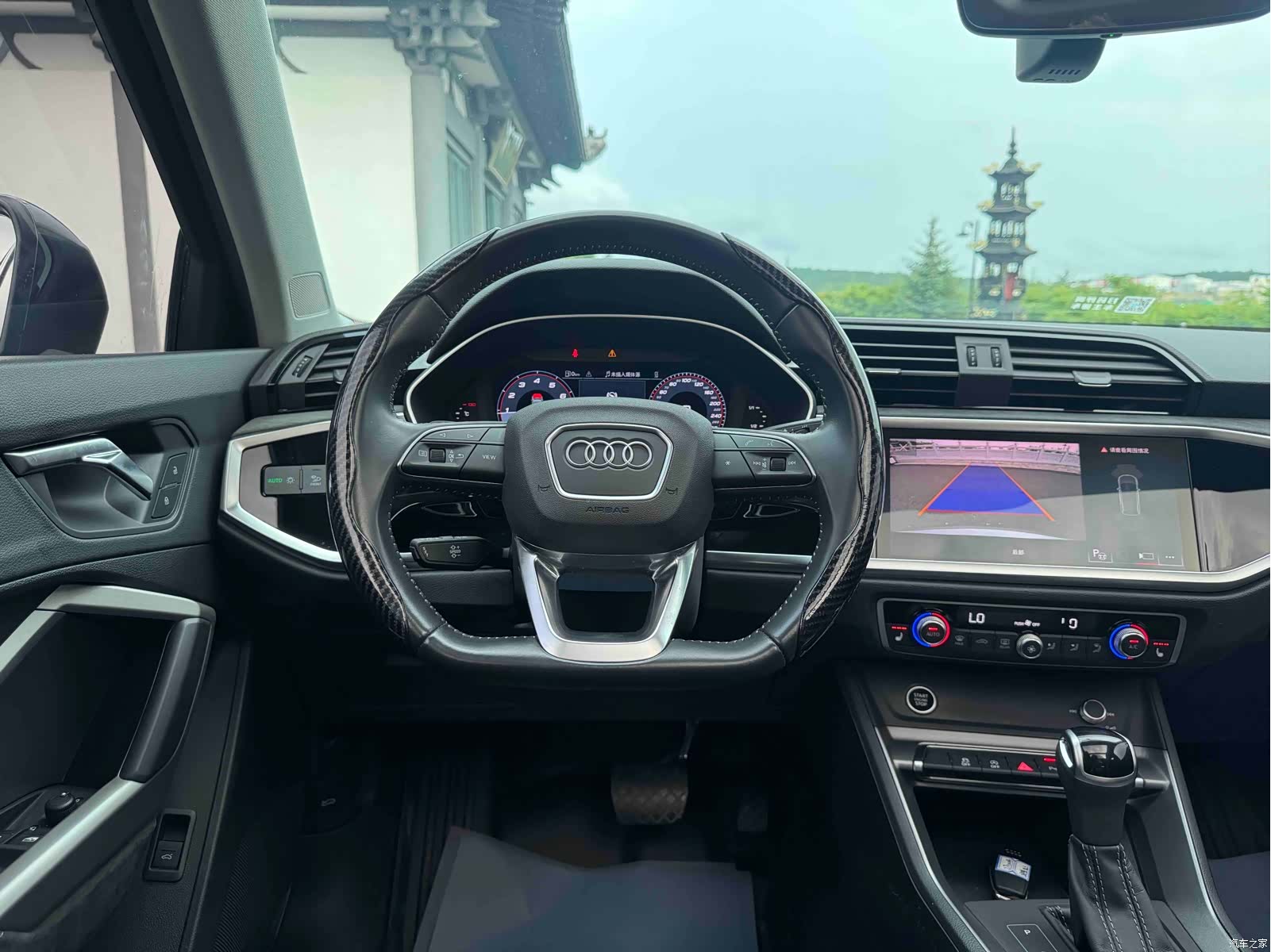 Audi Q3, 2021 16