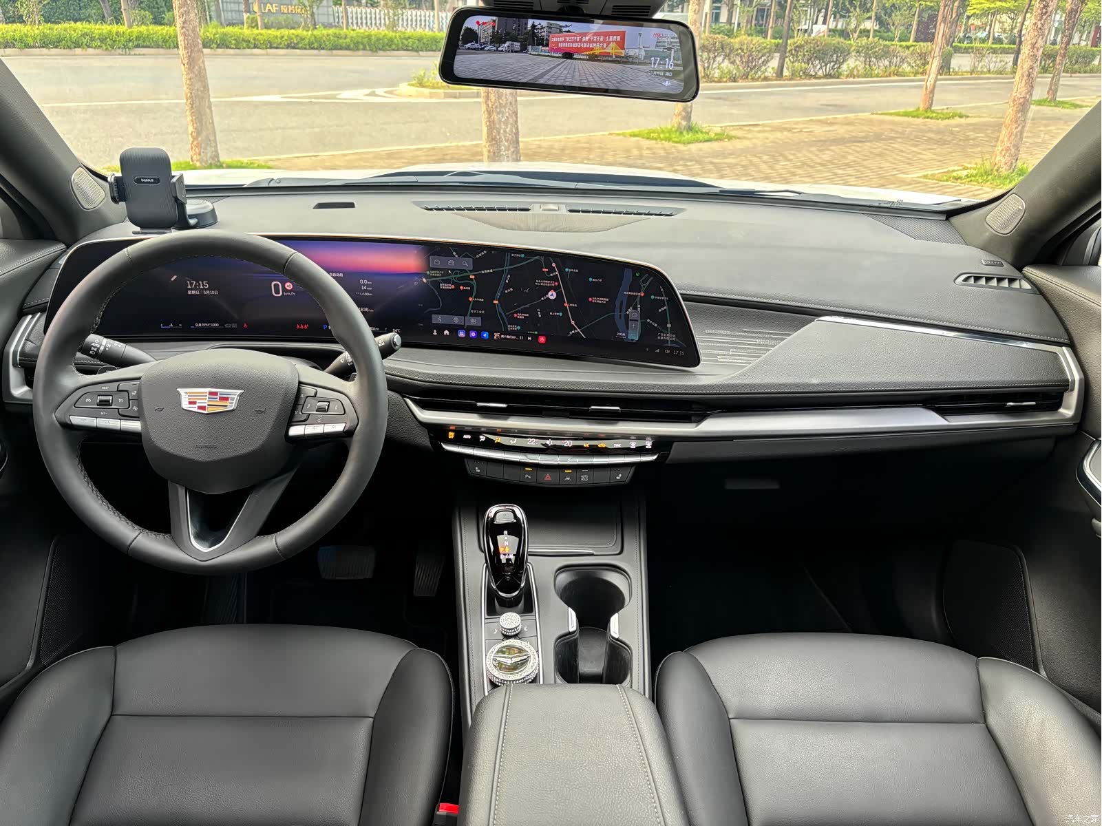 Cadillac XT4, 2025 15