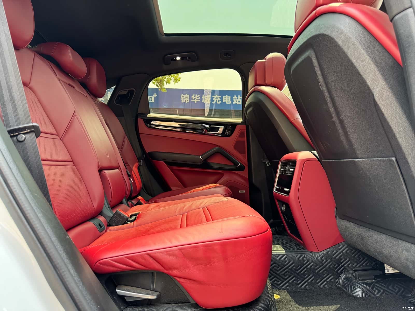 Porsche Cayenne, 2020 10