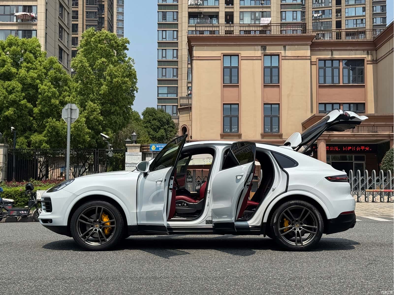 Porsche Cayenne, 2020 18