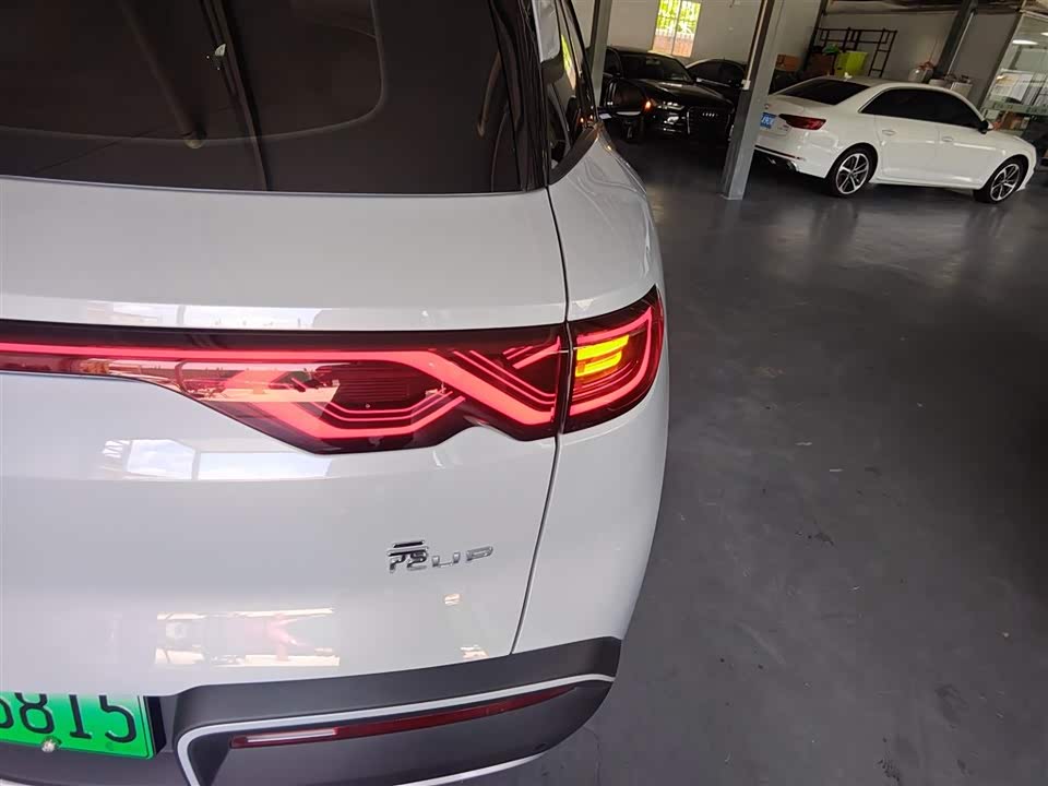 BYD Yuan UP