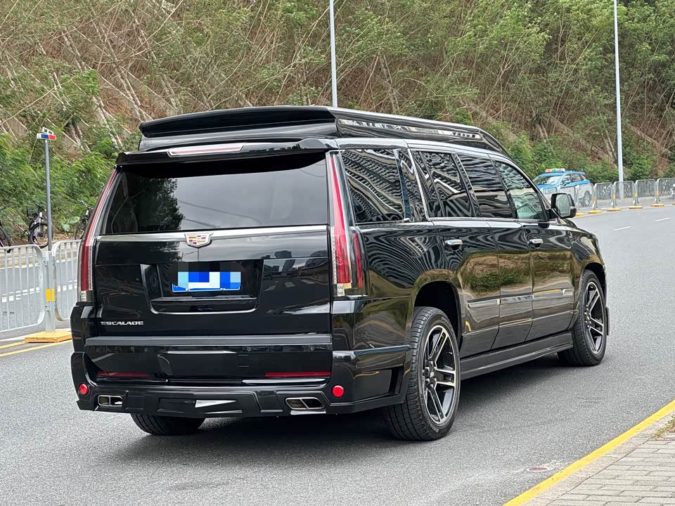 Cadillac Escalade ESCALADE