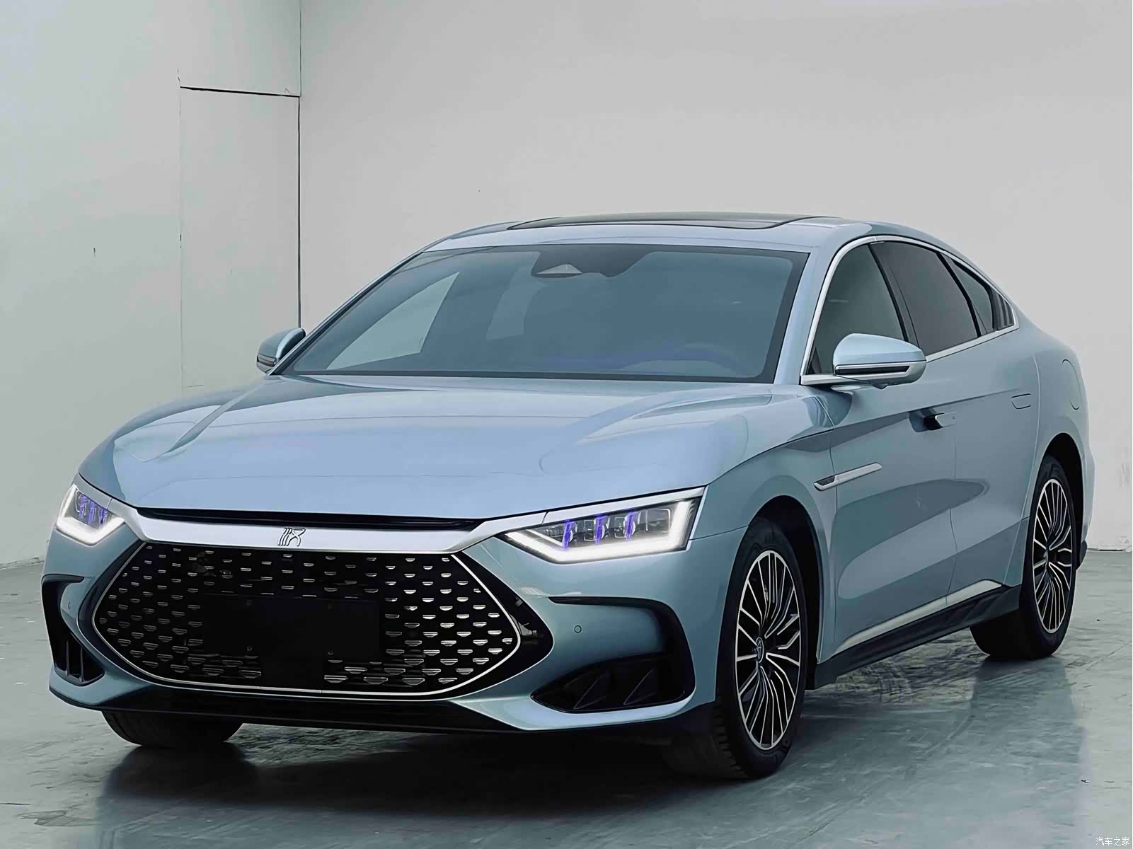 BYD Han, 2024 1