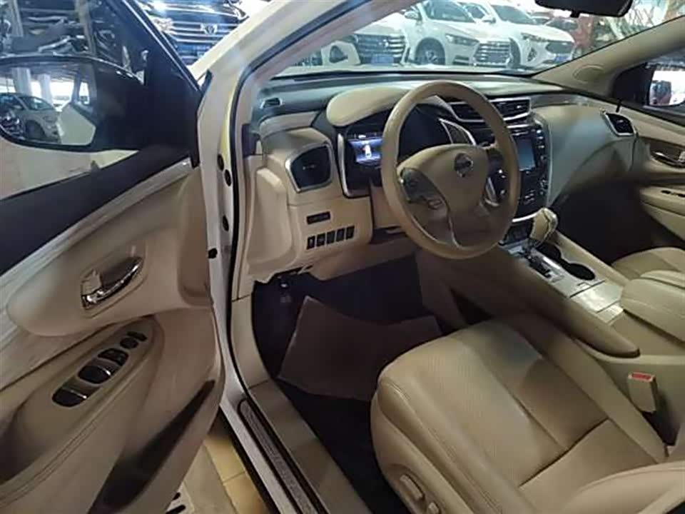 Nissan Loulan Nissan Loulan