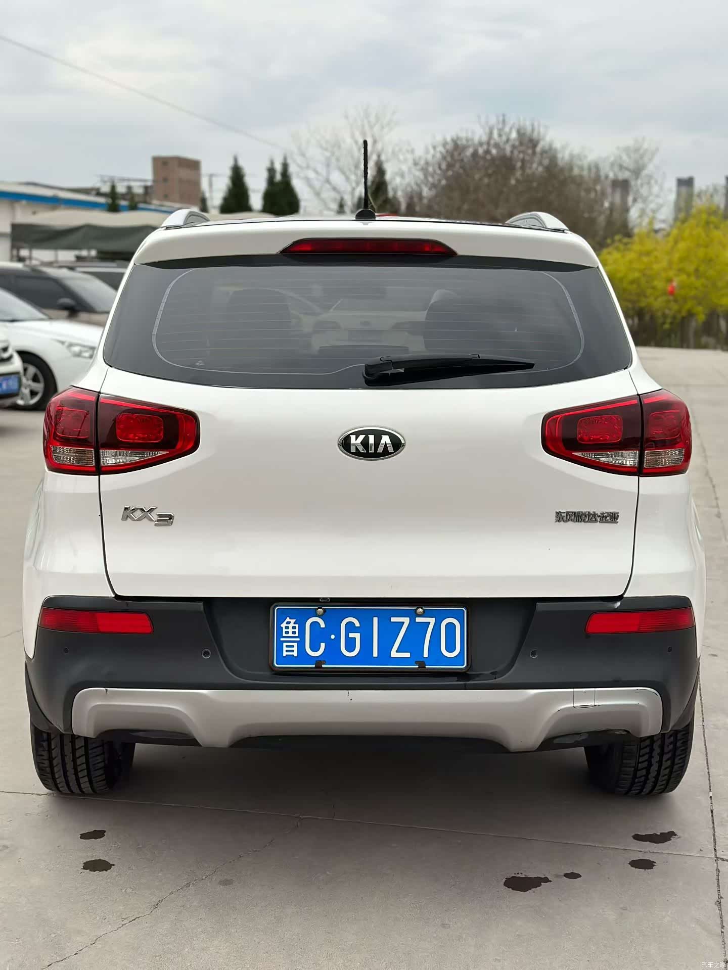 Kia KX3, 2016 4