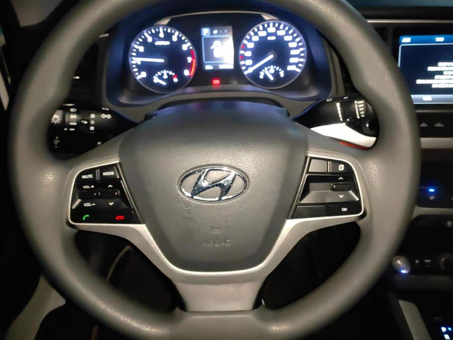 Hyundai Lead Hyundai Lead