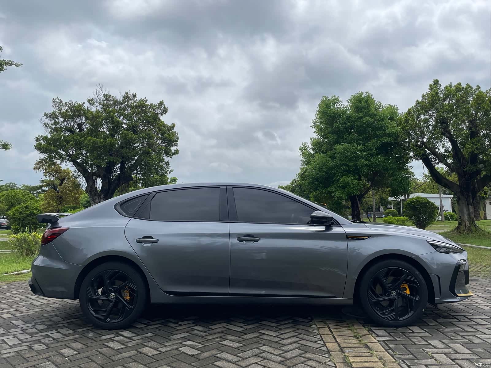 MG MG6, 2022 17