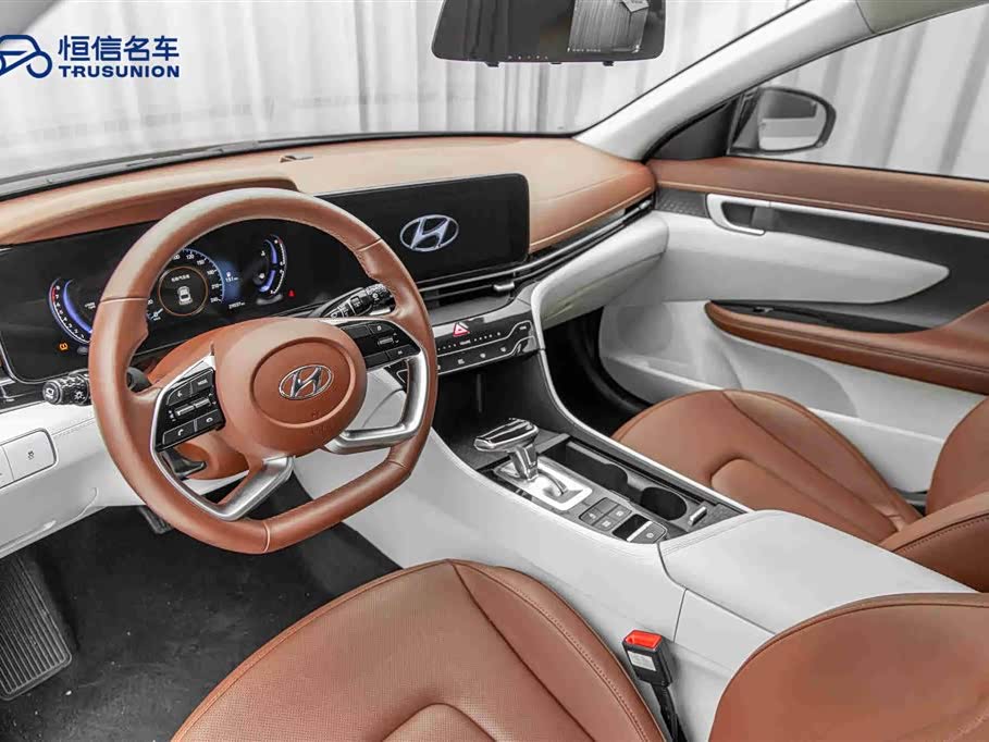 Hyundai Name picture