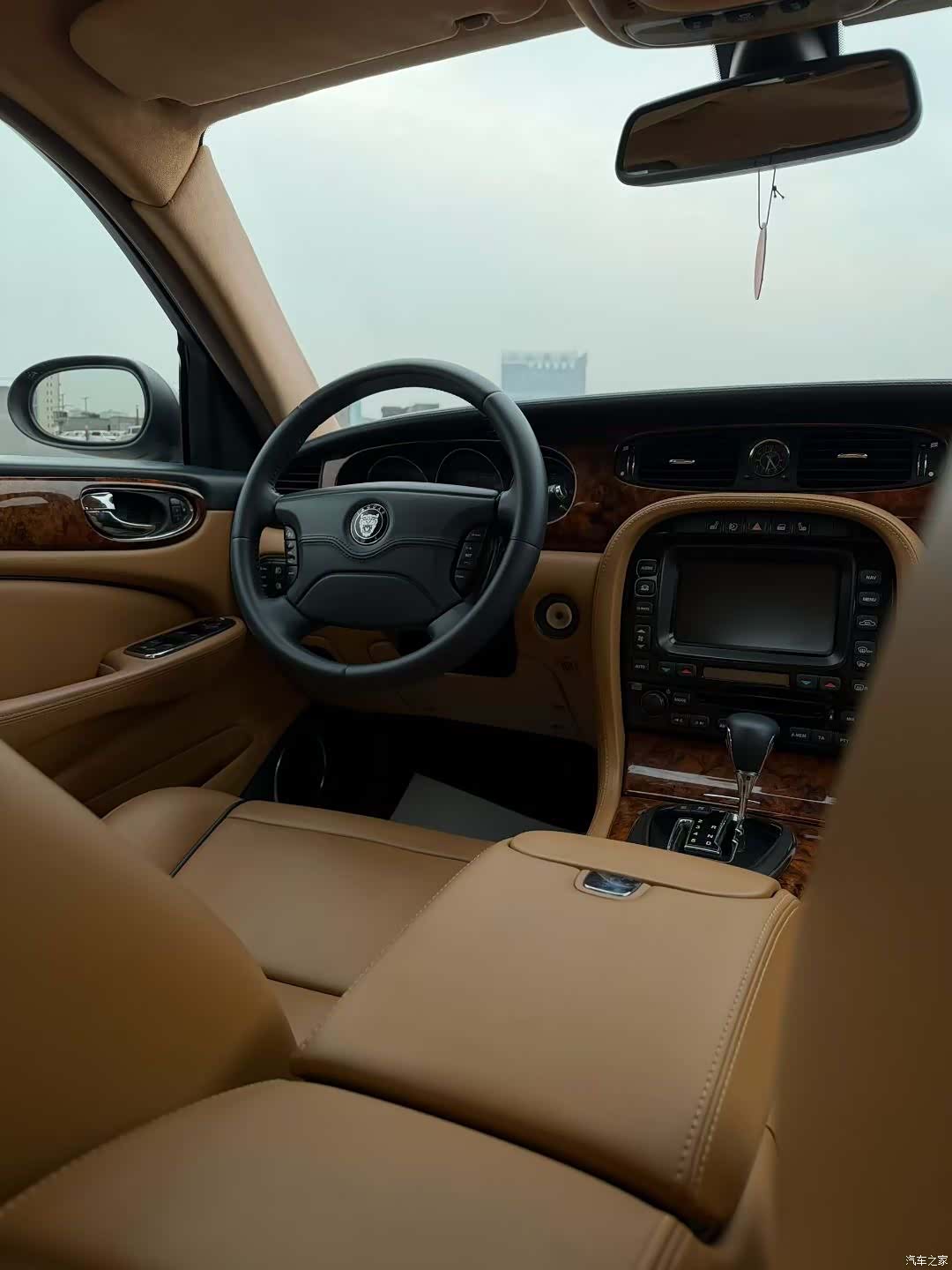 Jaguar XJ, 2007 7