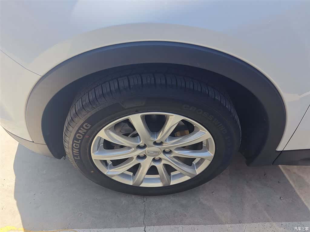 Cadillac XT4, 2022 23