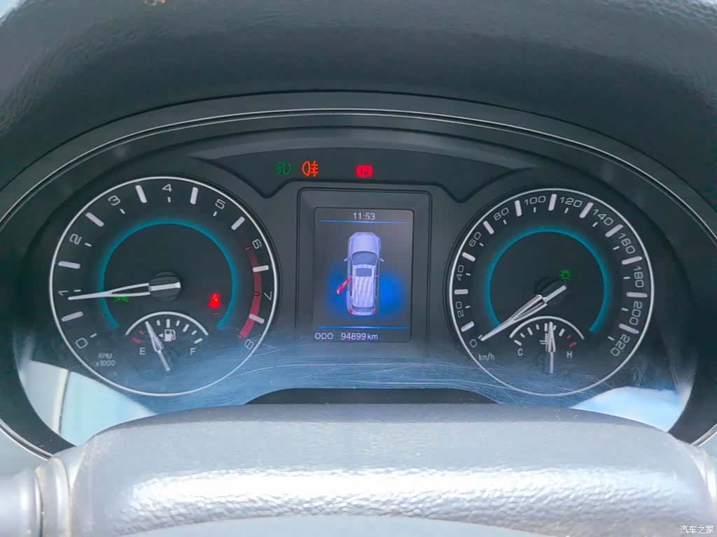 Haval H2, 2015 12