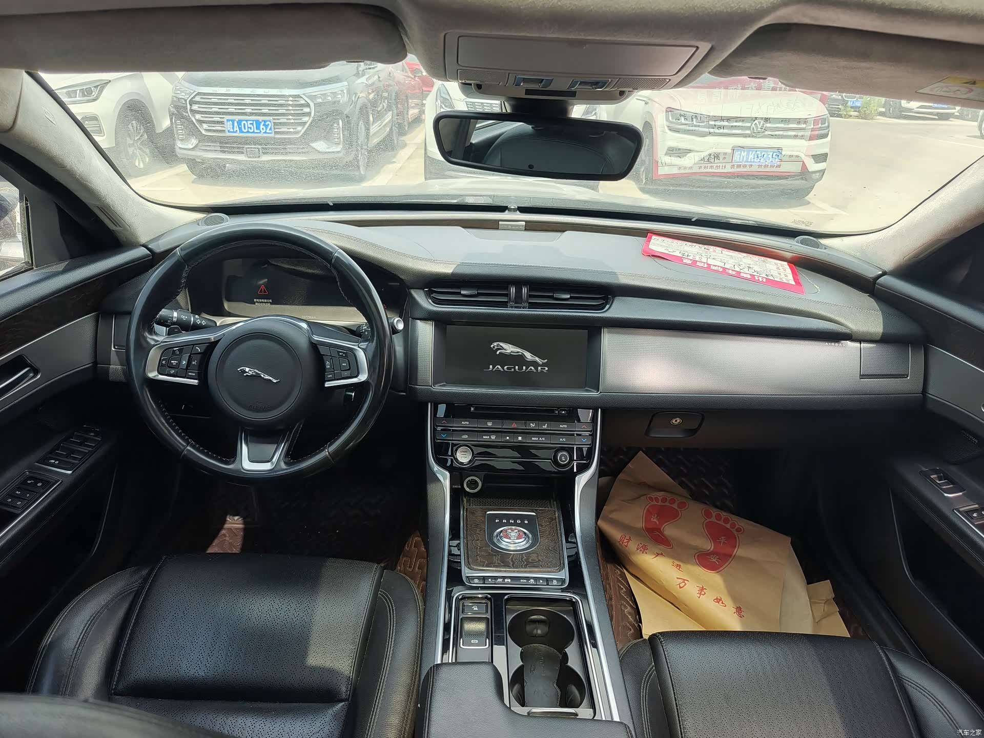 Land Rover XFL, 2018 15