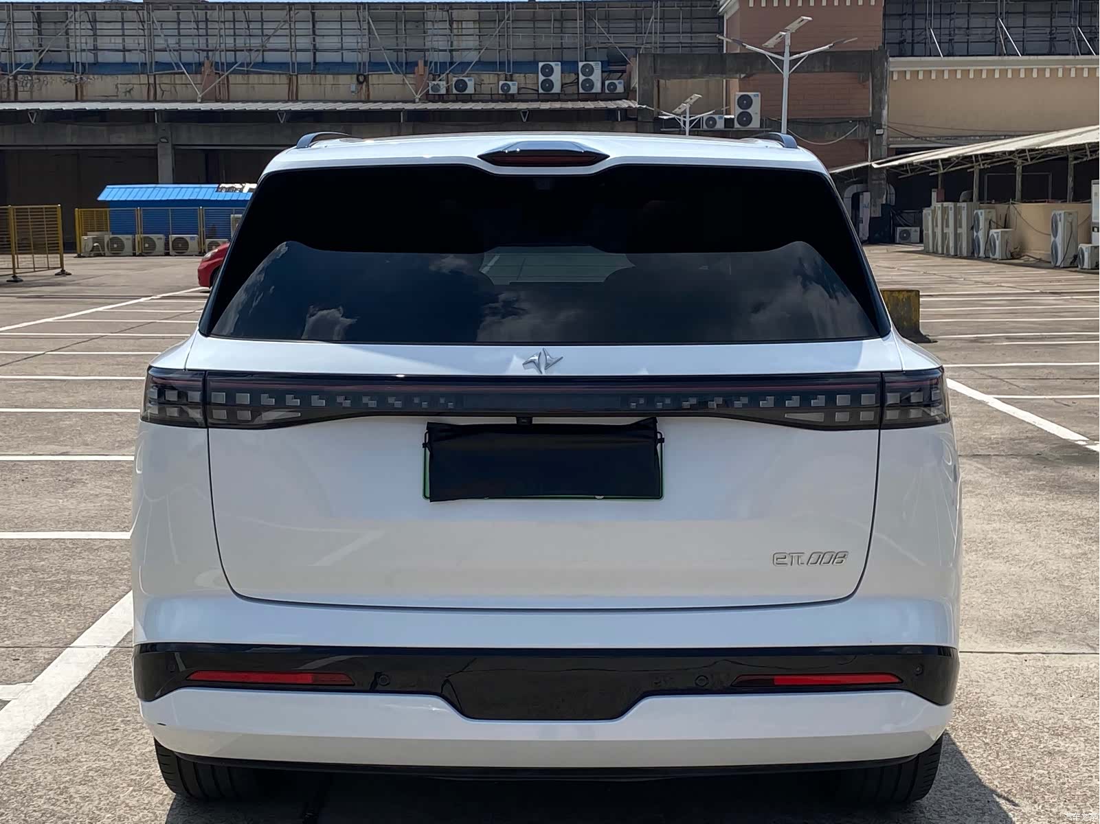 DongFeng eπ008, 2024 6