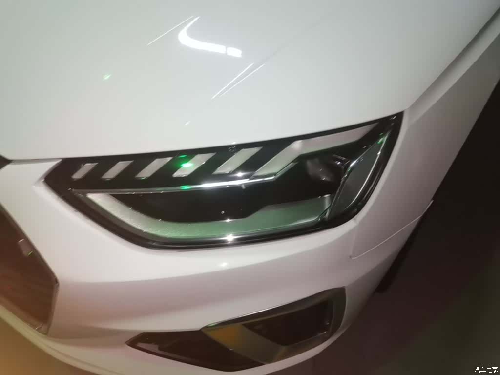 Audi A4L, 2024 24