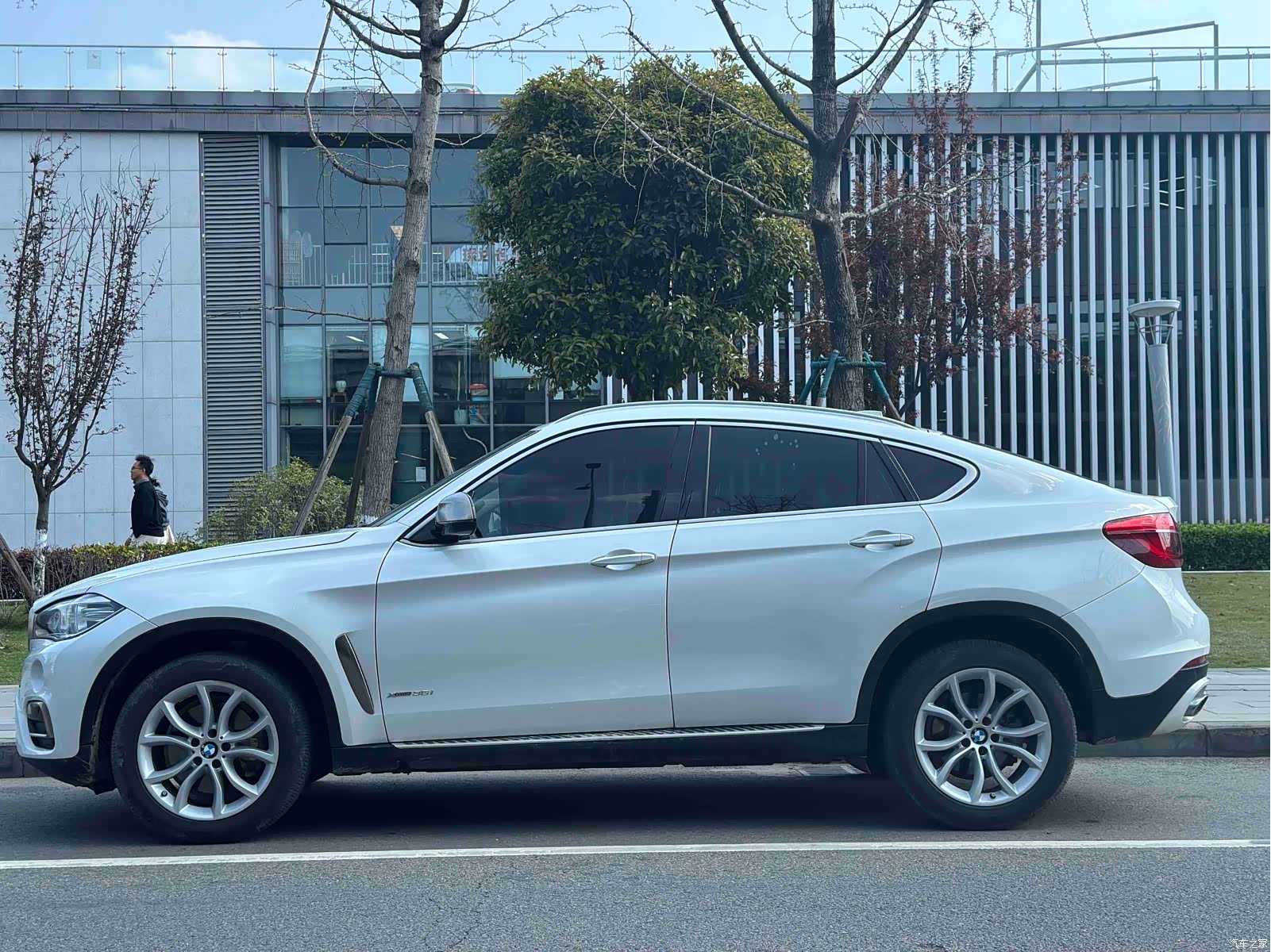 BMW X6, 2018 3