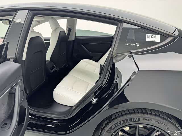 Tesla Model 3, 2023 8