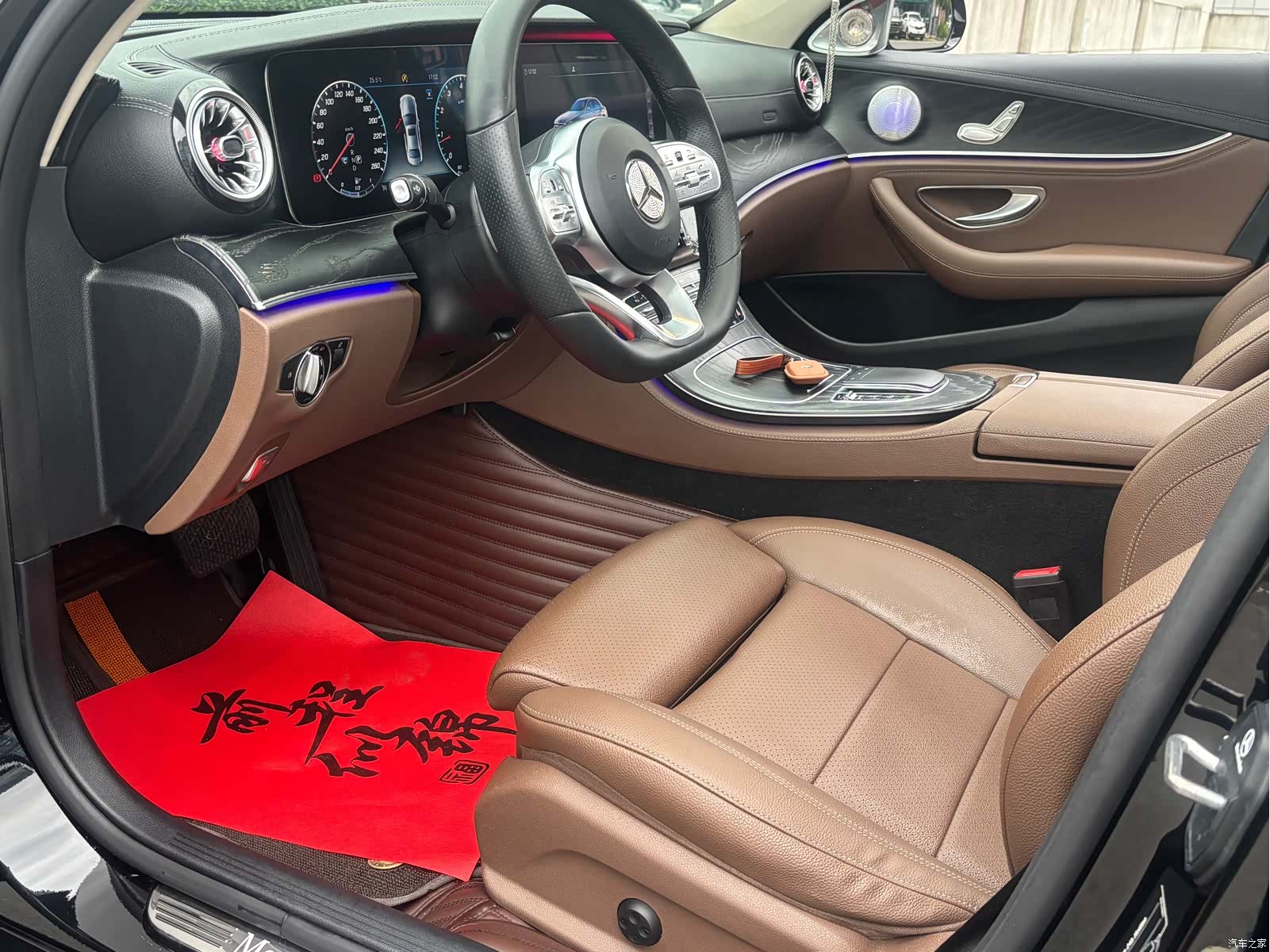 Mercedes-Benz E-Class, 2019 3