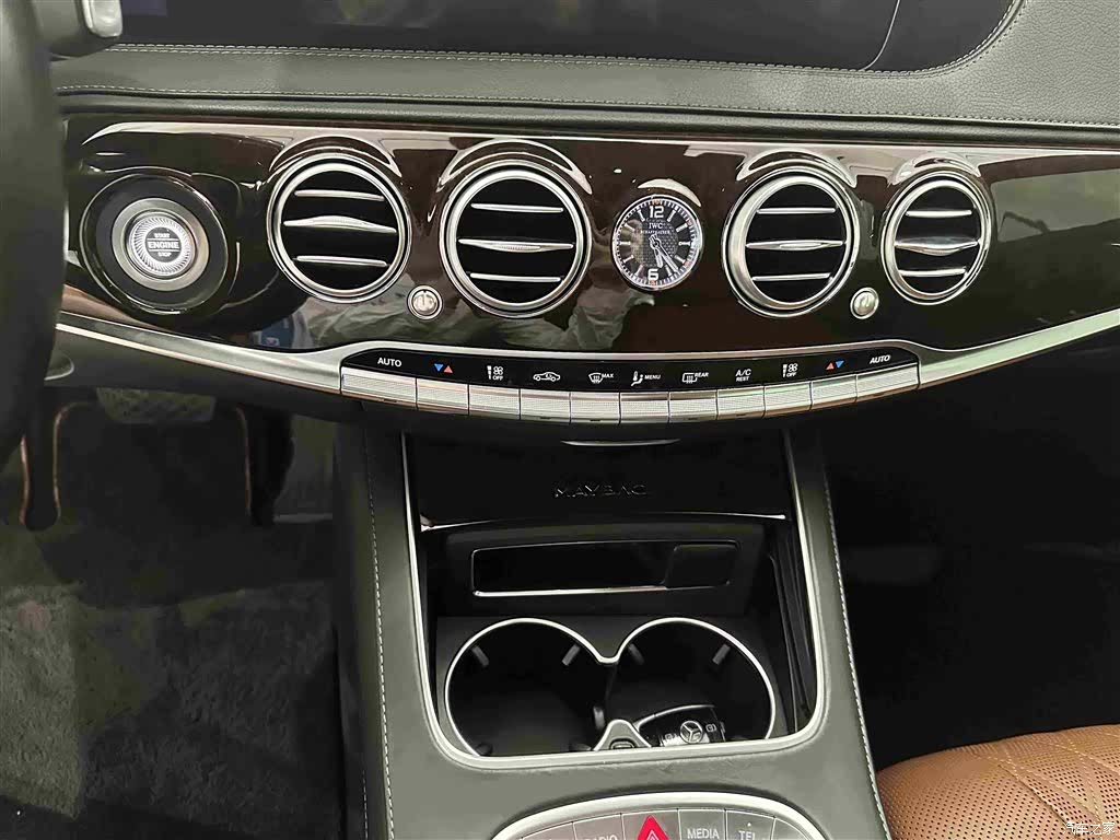 Maybach S-Class, 2020 10
