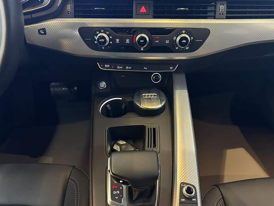 Audi A4L Audi A4L
