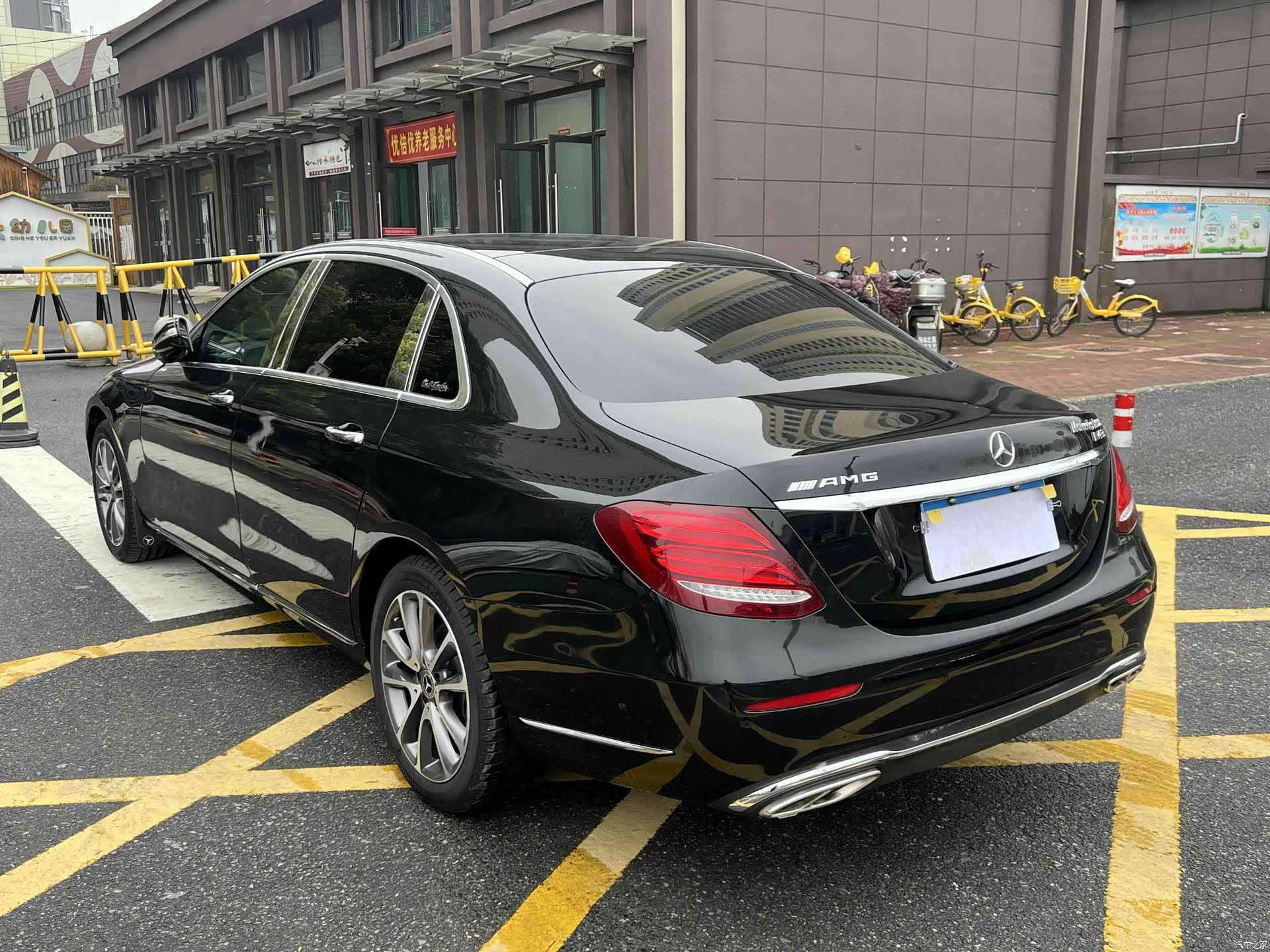 Mercedes-Benz E-Class, 2019 11