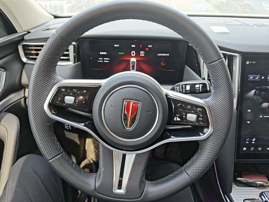 Hongqi HS7, 2024 11