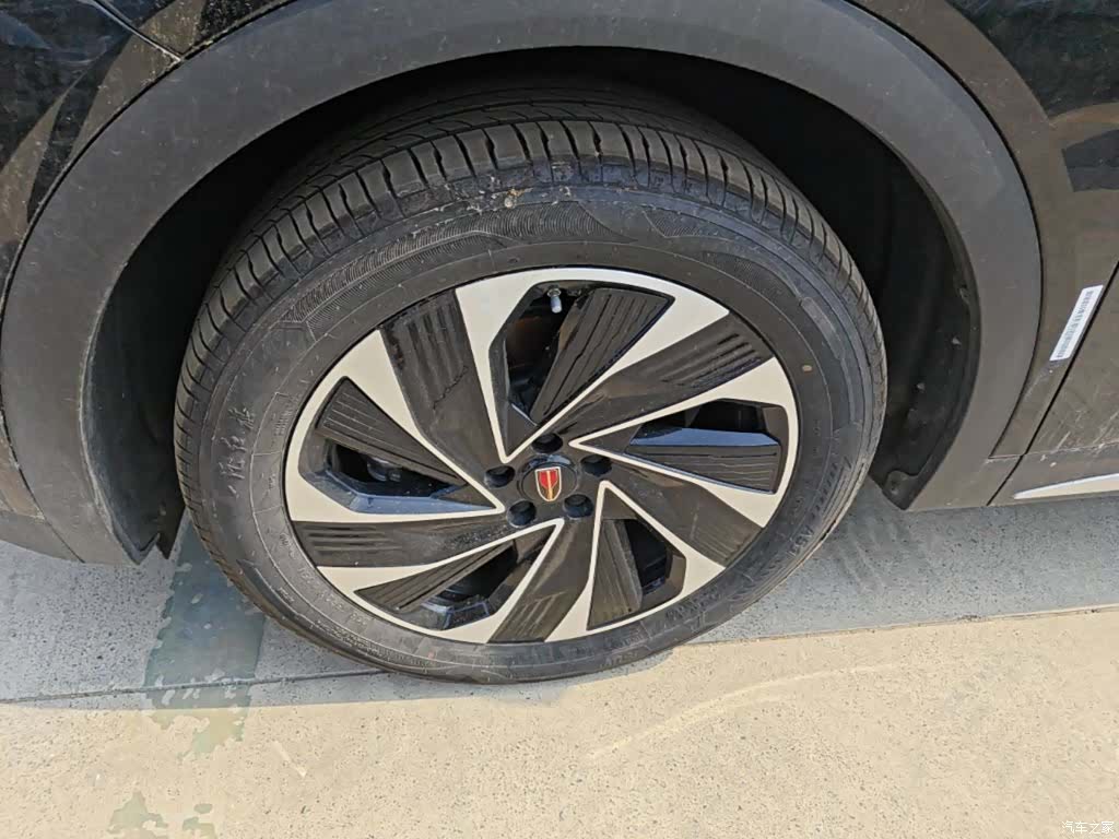 Hongqi HS7, 2024 23