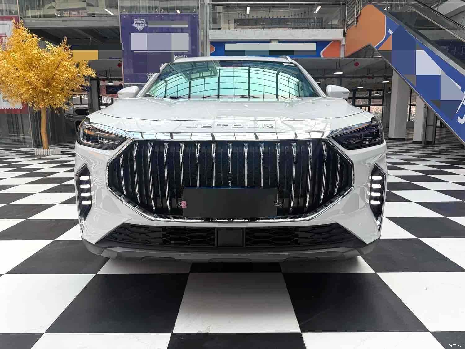 Jetour X70, 2023 2