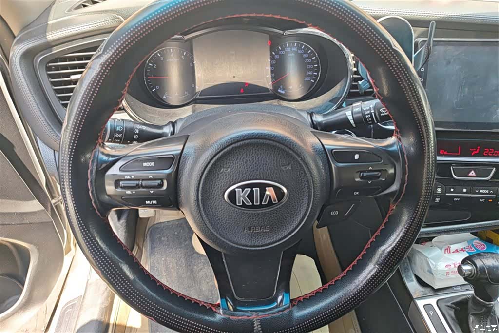 Kia K5, 2015 15