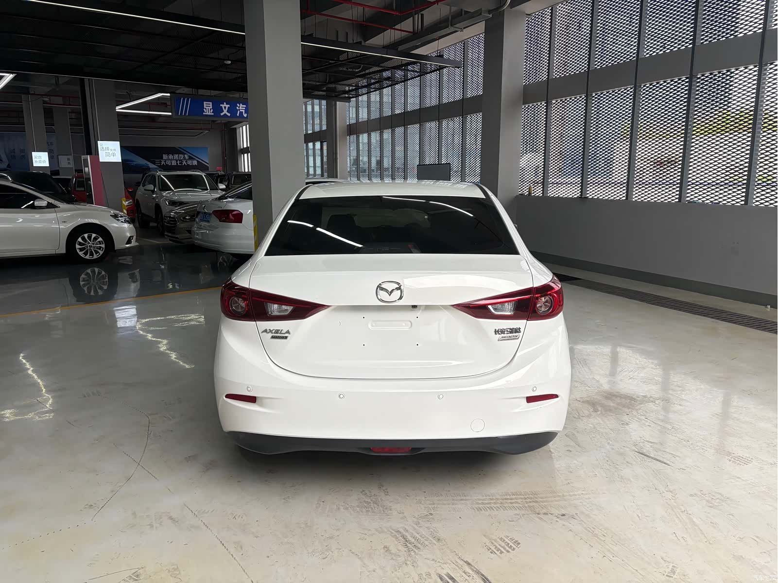 Mazda Mazda3, 2016 все фото