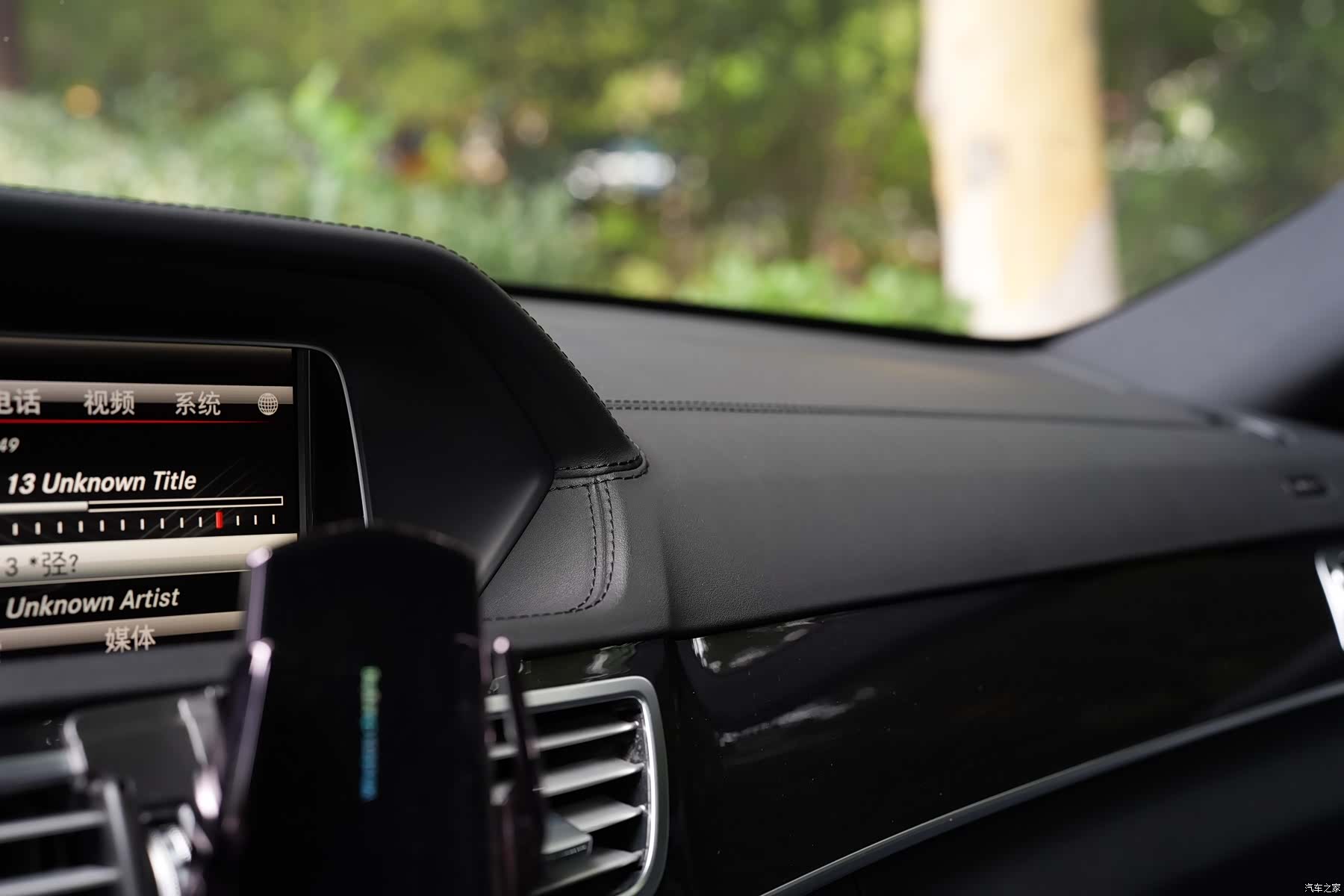 Mercedes-Benz E-Class, 2014 29