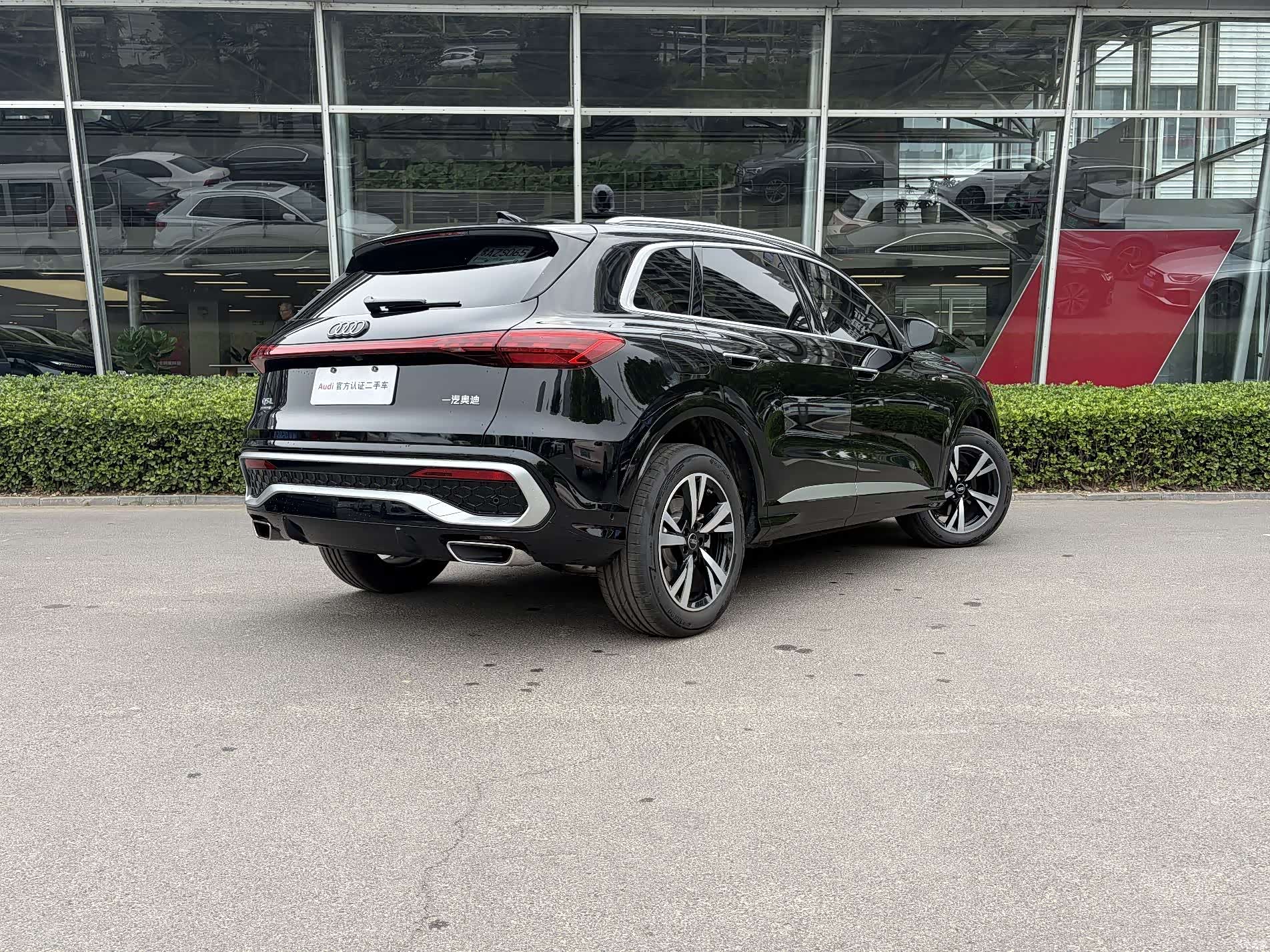 Audi Q5L, 2026 4