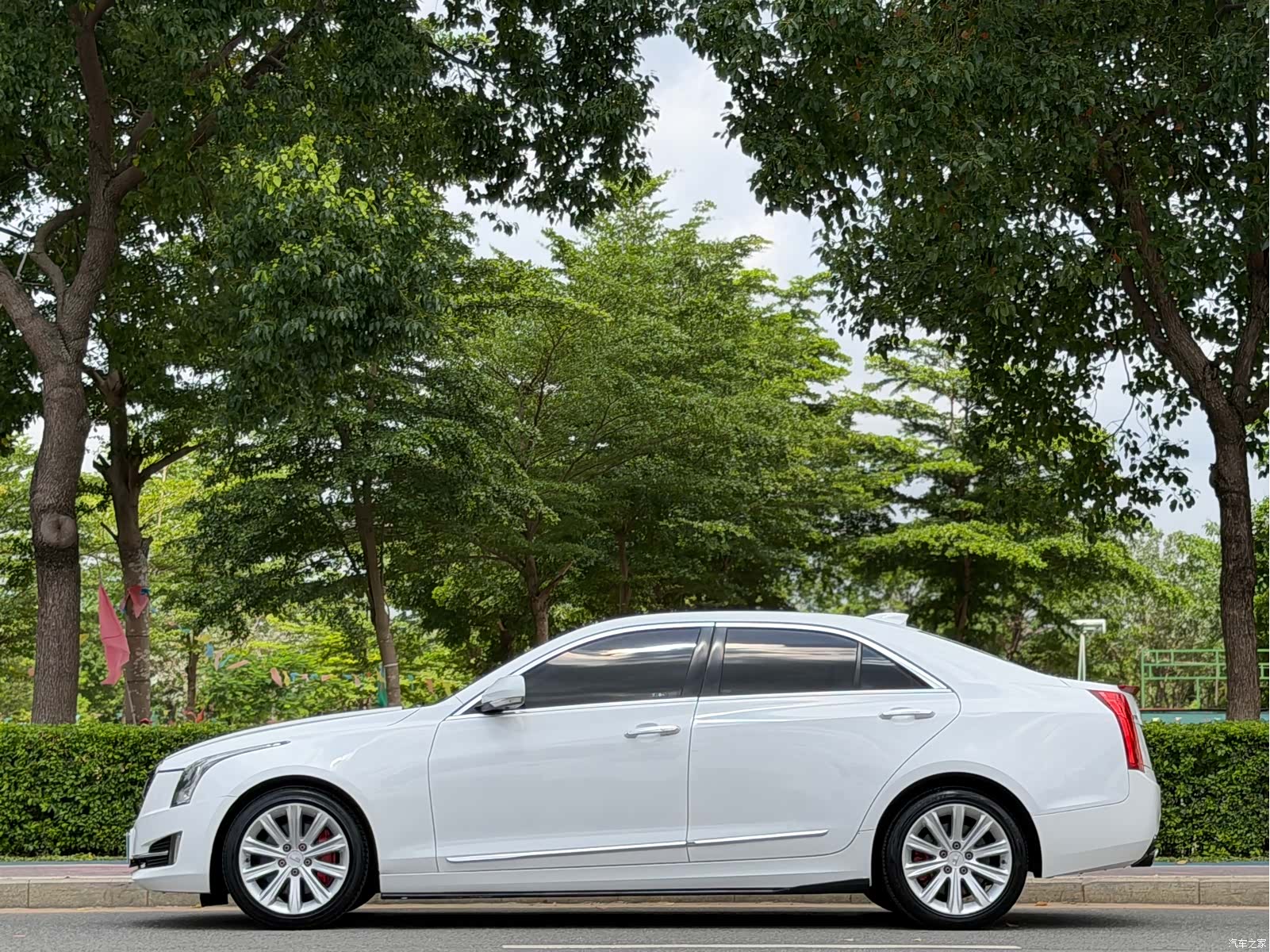 Cadillac ATS-L, 2019 10