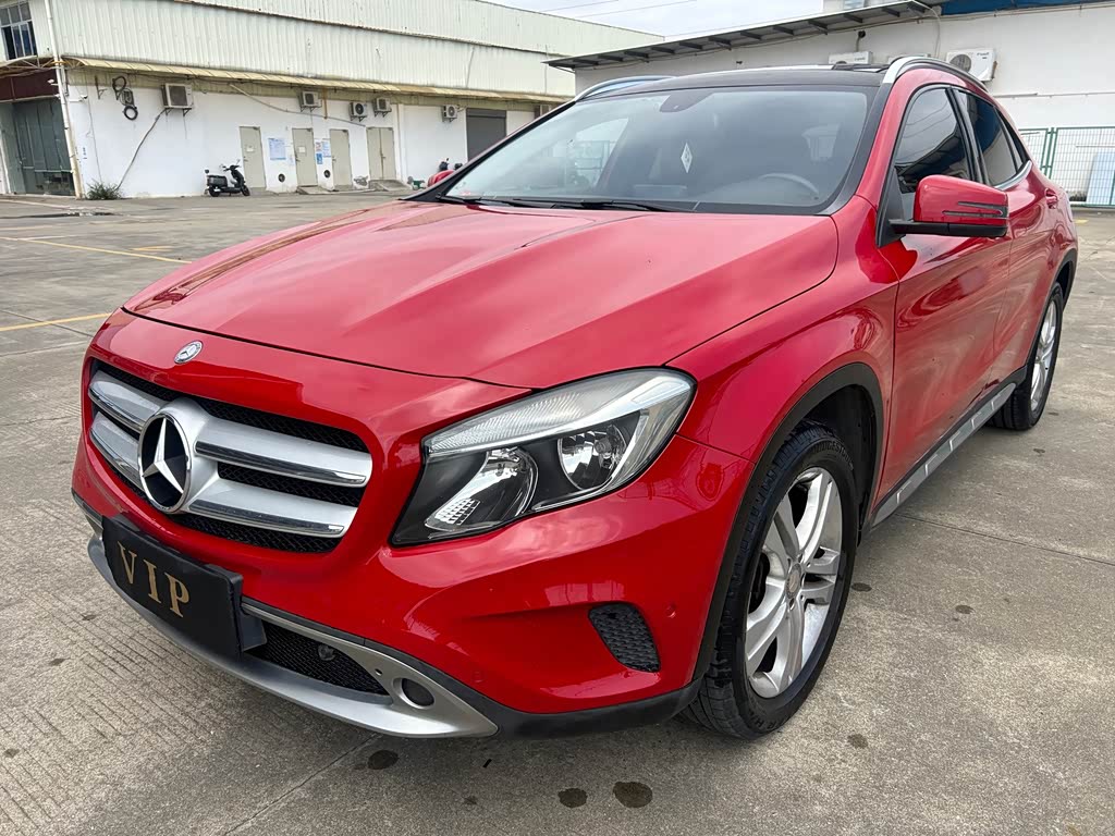 Mercedes-Benz GLA
